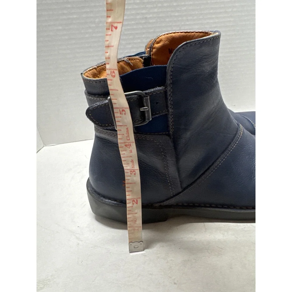 Art Company Navy Leather Ankle Boots Made in Spain Size 39 8.5 Buckle Zip 917